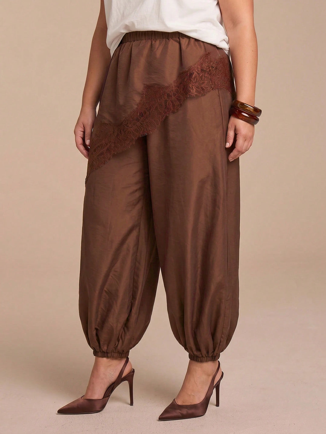 Pantaloni SHEIN, maro