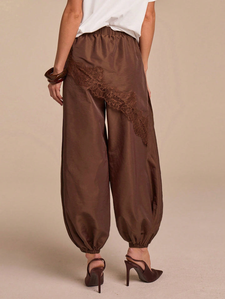 Pantaloni SHEIN, maro