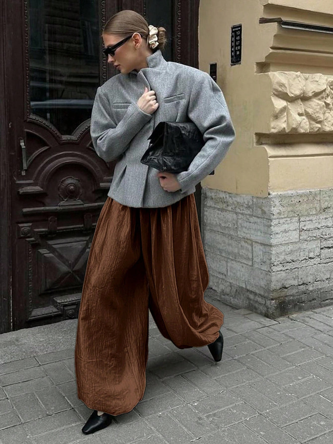 Pantaloni SHEIN, maro