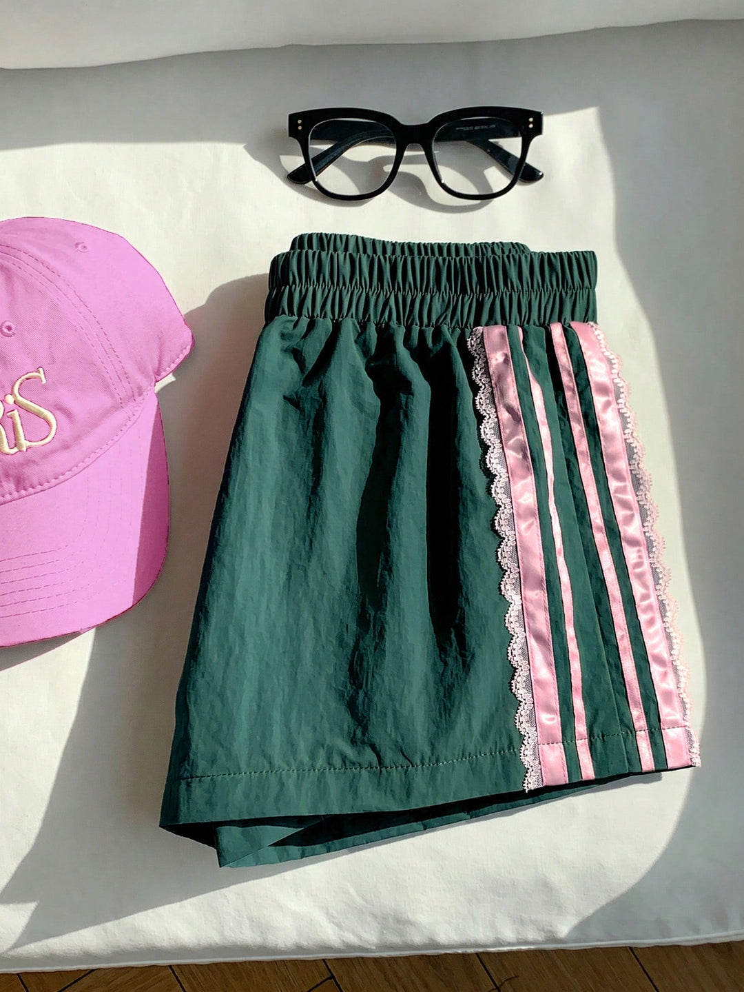 Pantaloni scurți SHEIN, verde