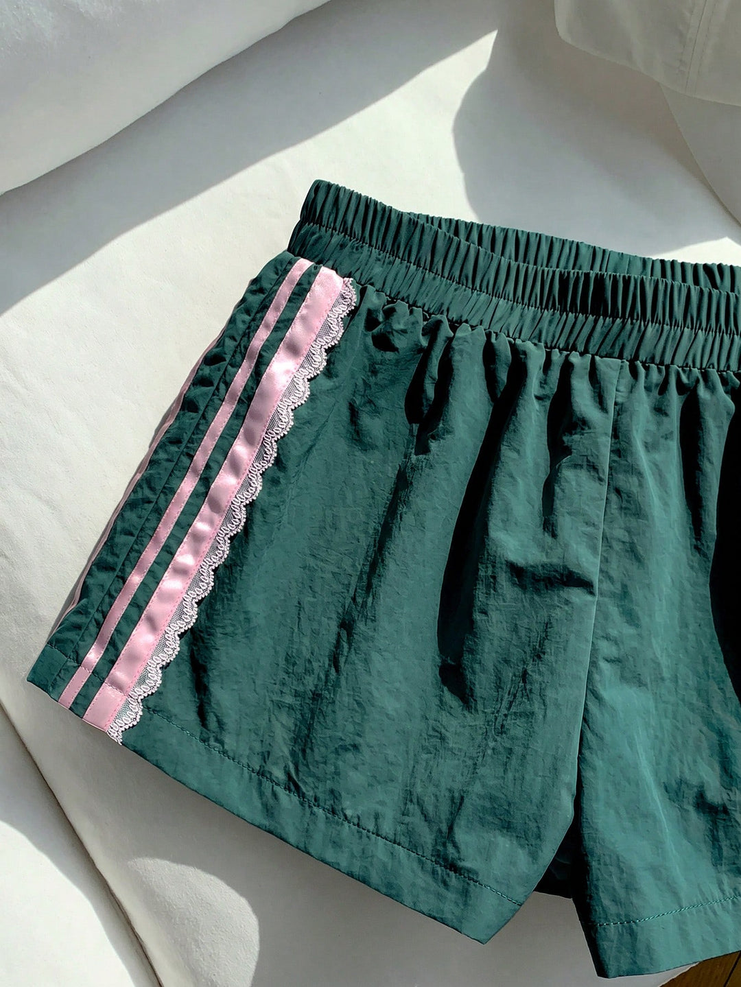 Pantaloni scurți SHEIN, verde