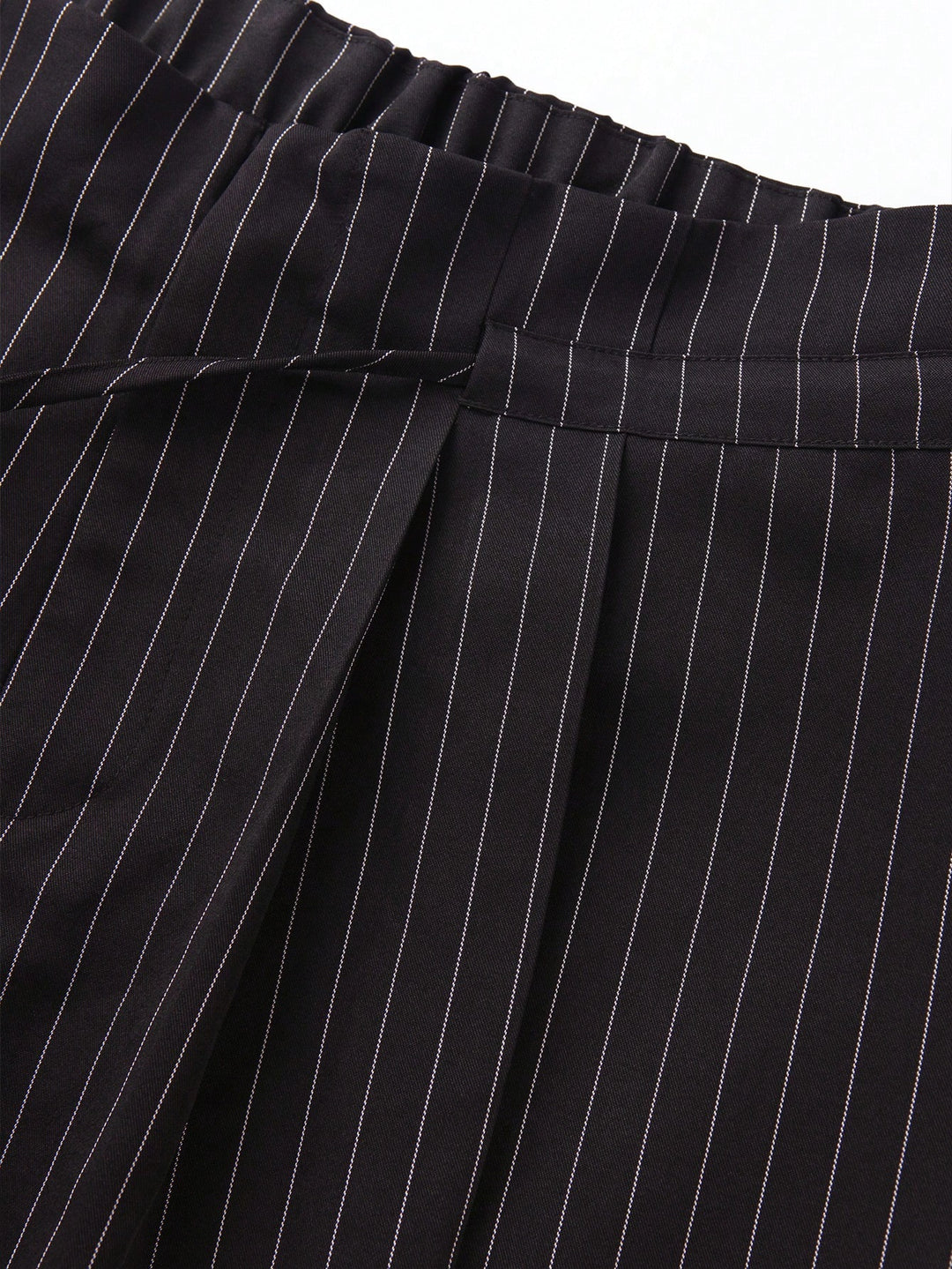 Pantaloni SHEIN, negru