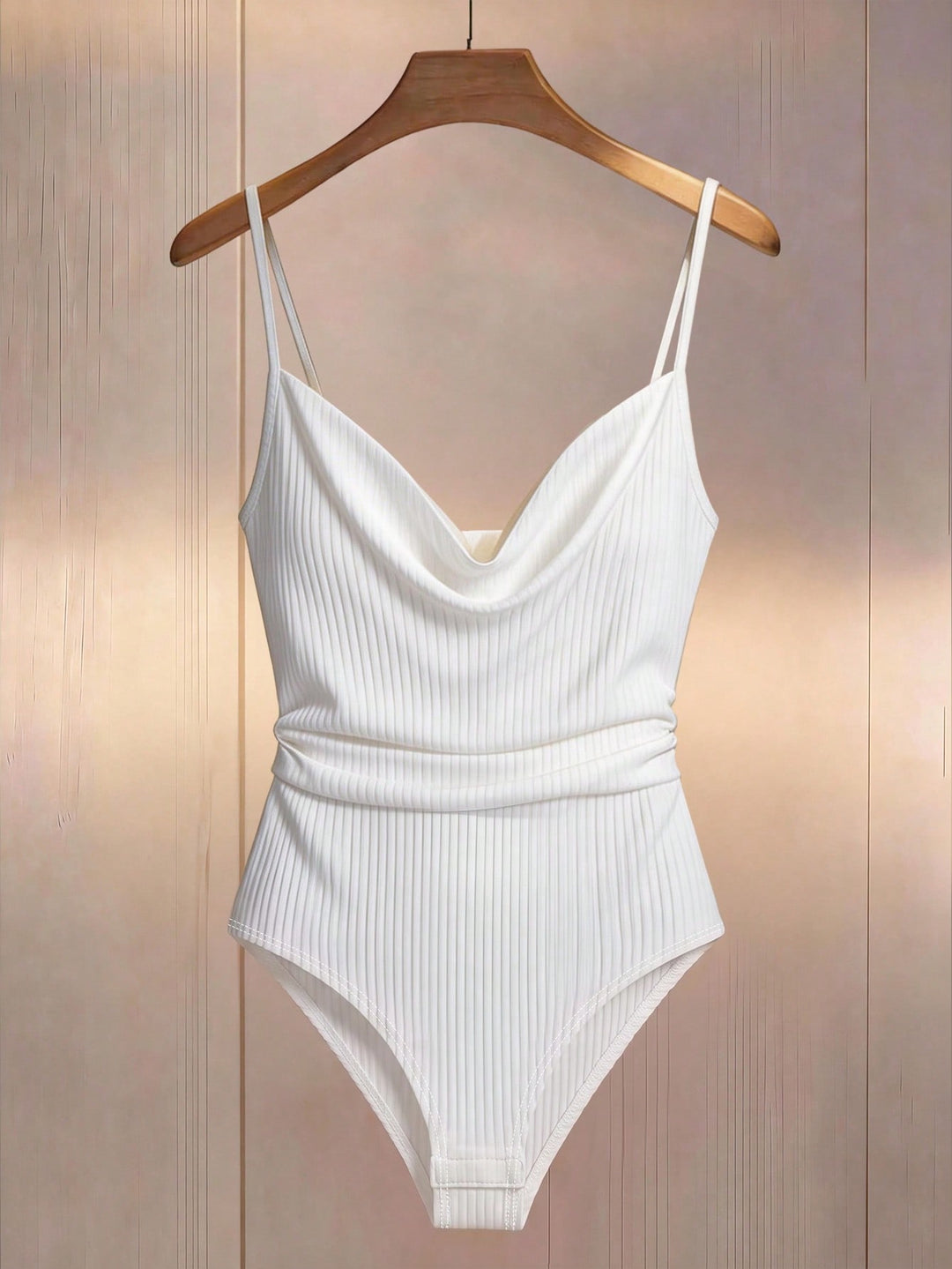 Body SHEIN, alb