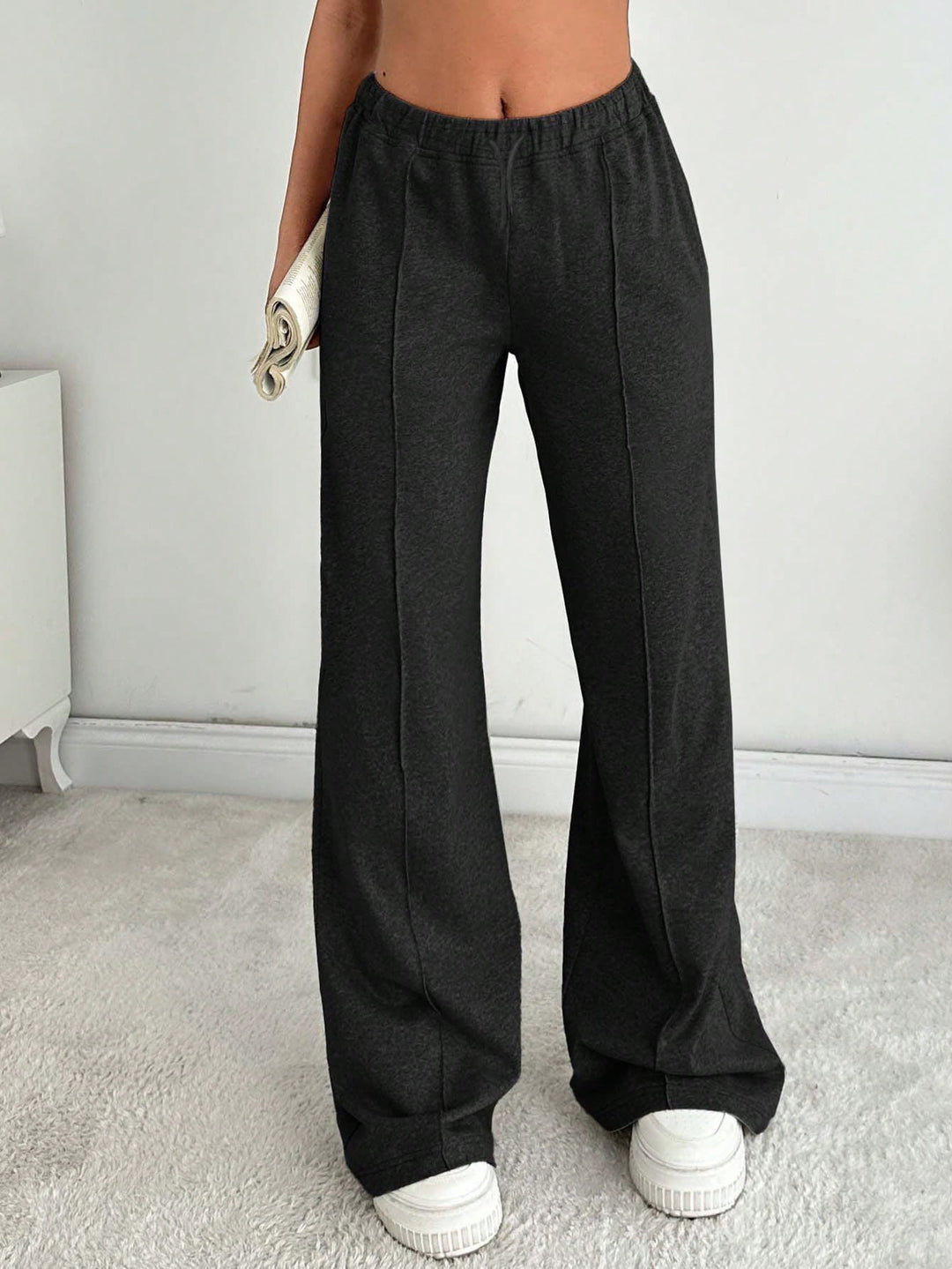 Pantaloni SHEIN, negru