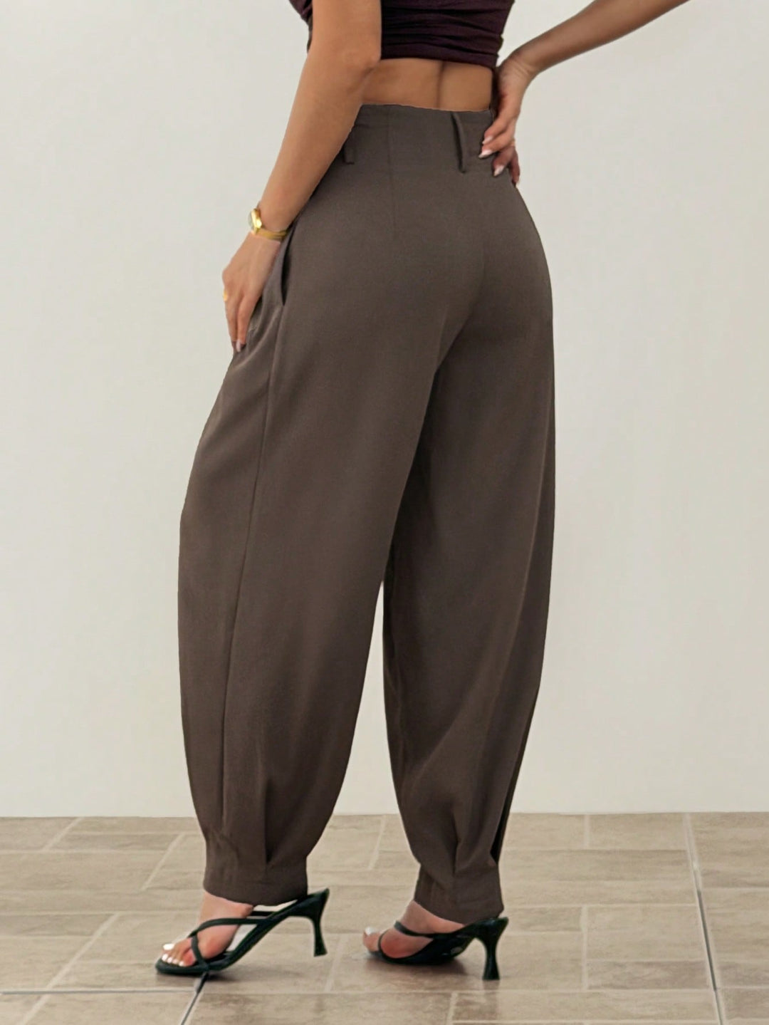 Pantaloni SHEIN, kaki
