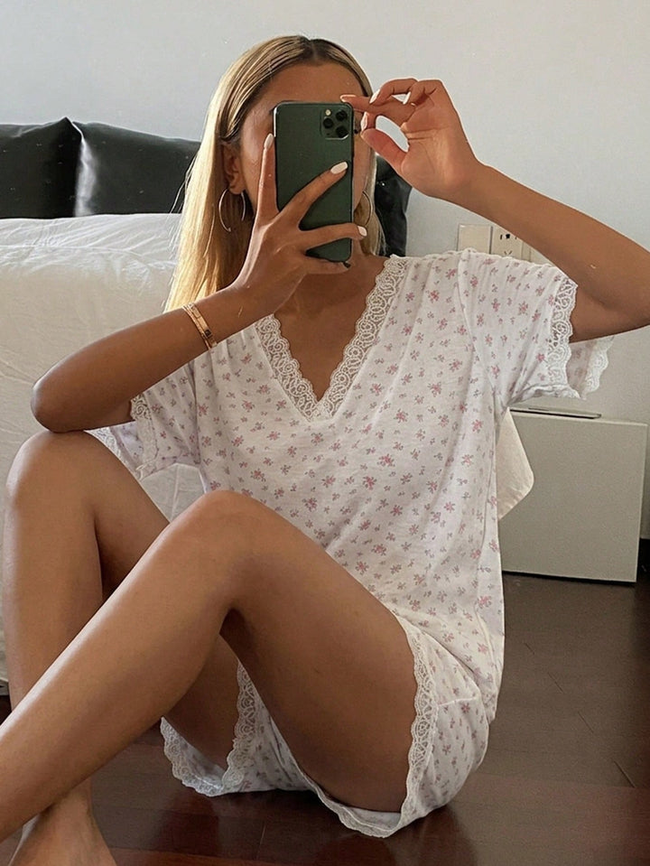 Compleu pijamale SHEIN, alb