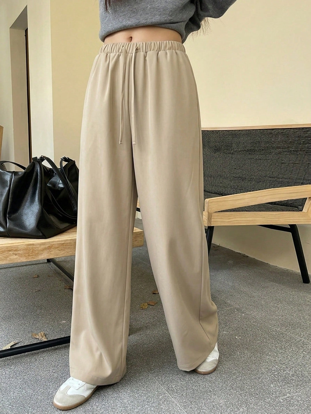 Pantaloni SHEIN, kaki