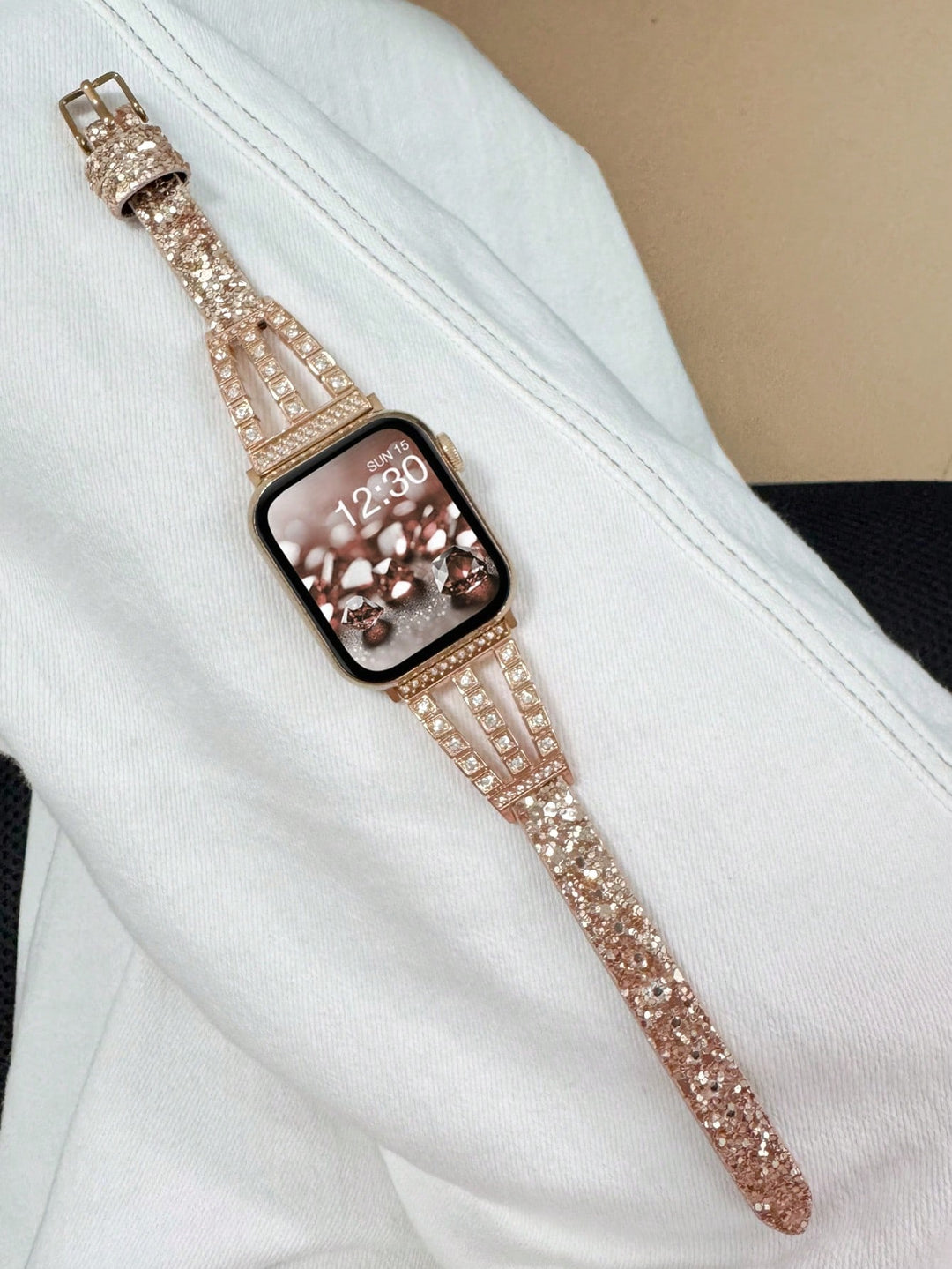 Curea smartwatch SHEIN, auriu