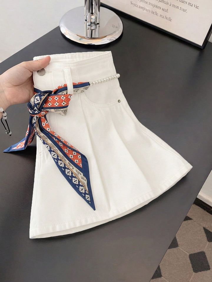 Pantaloni scurți SHEIN, alb