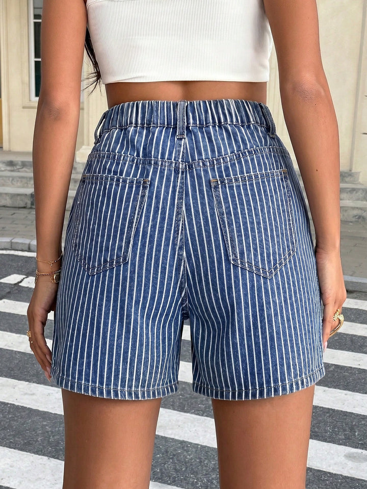Pantaloni scurți SHEIN, albastru