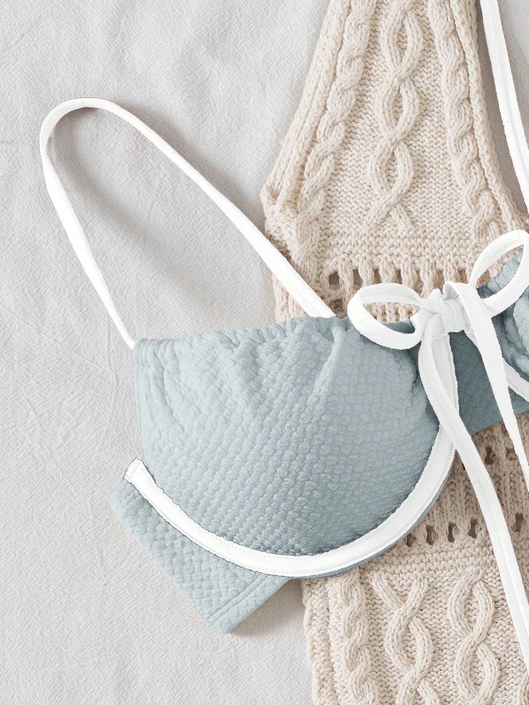 Set bikini SHEIN, mix culori