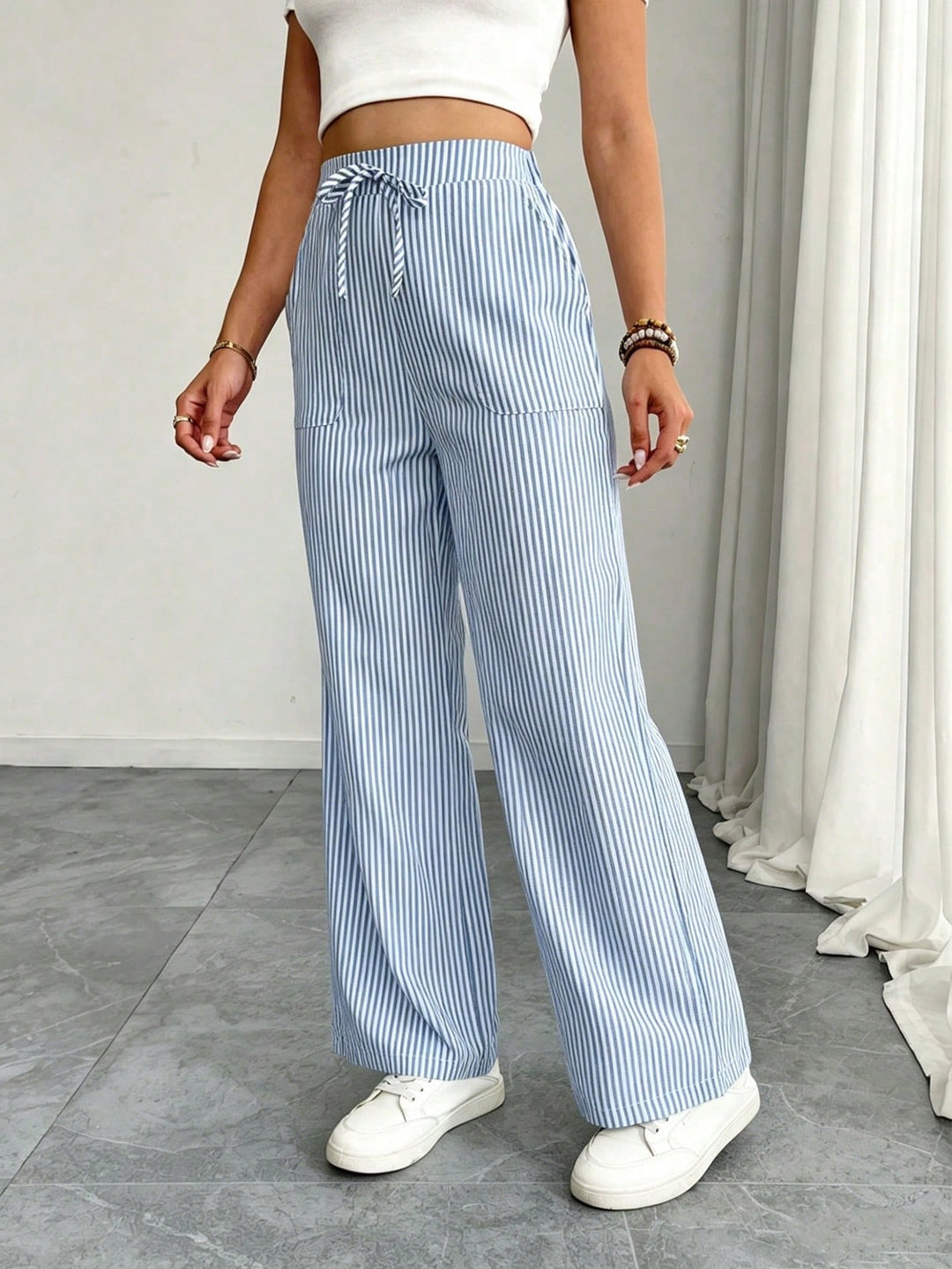 Pantaloni SHEIN, albastru