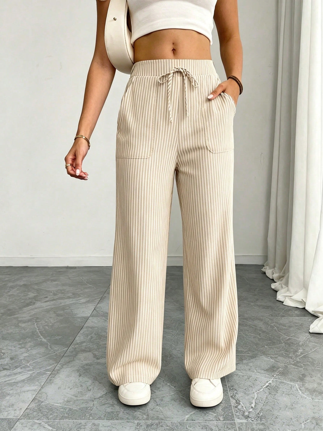 Pantaloni SHEIN, bej