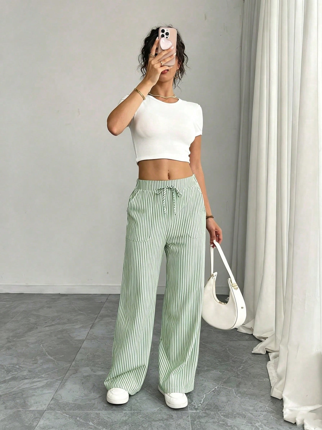 Pantaloni SHEIN, kaki