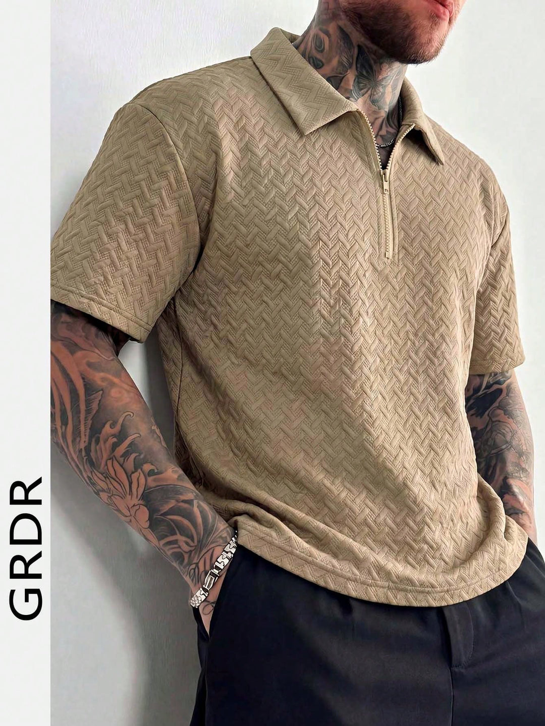 Tricou SHEIN, kaki