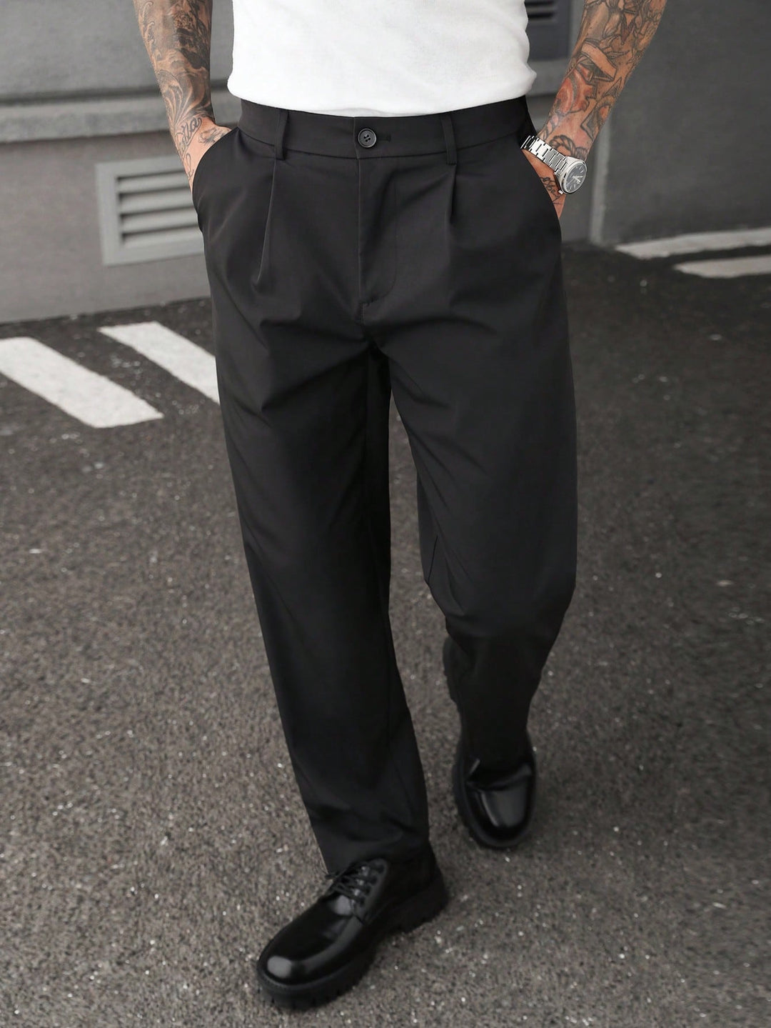 Pantaloni SHEIN, negru