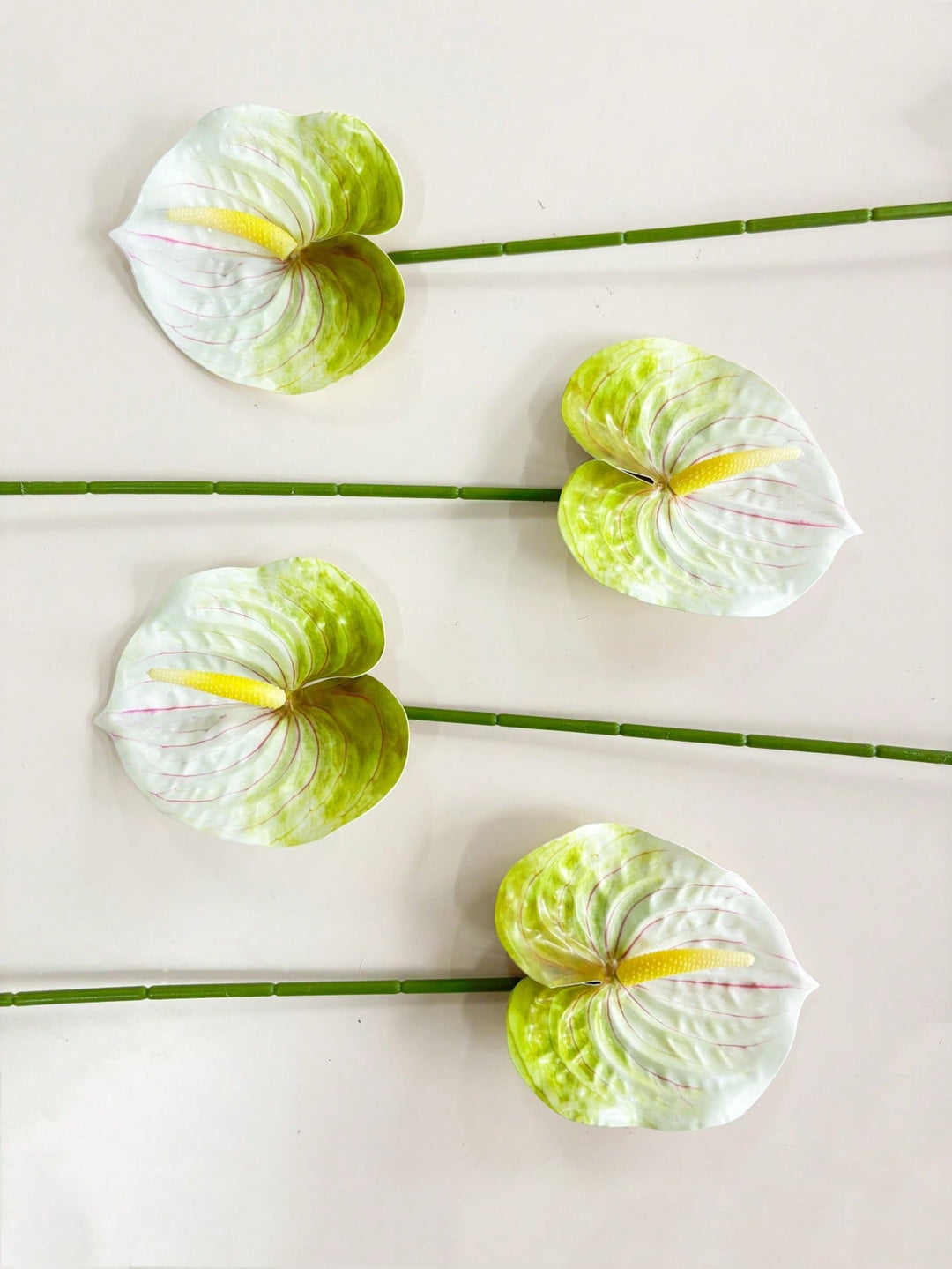 Floari artificiale SHEIN, mix culori