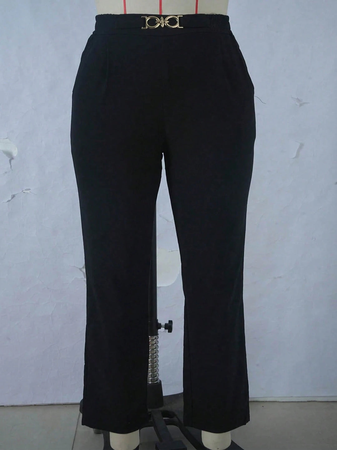 Pantaloni SHEIN, negru