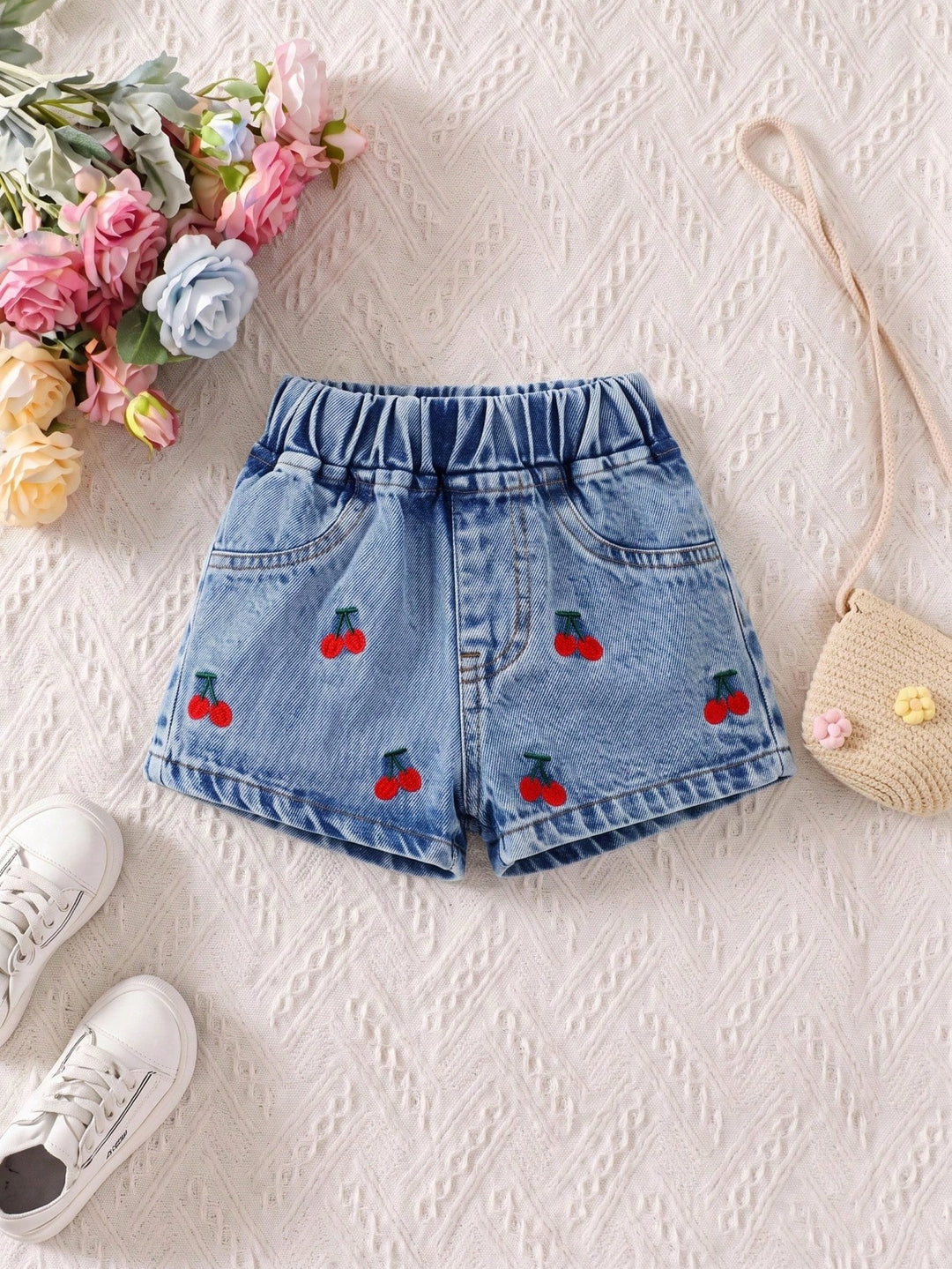 Pantaloni scurți SHEIN, albastru