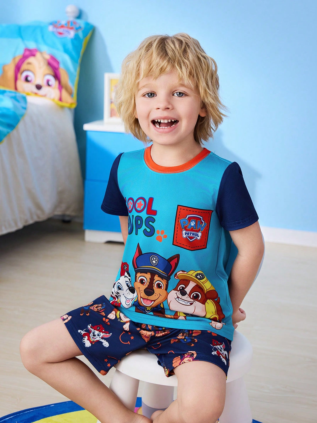 Compleu pijamale SHEIN, mix culori