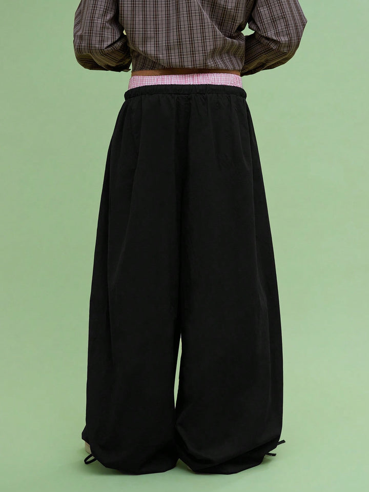 Pantaloni SHEIN, negru