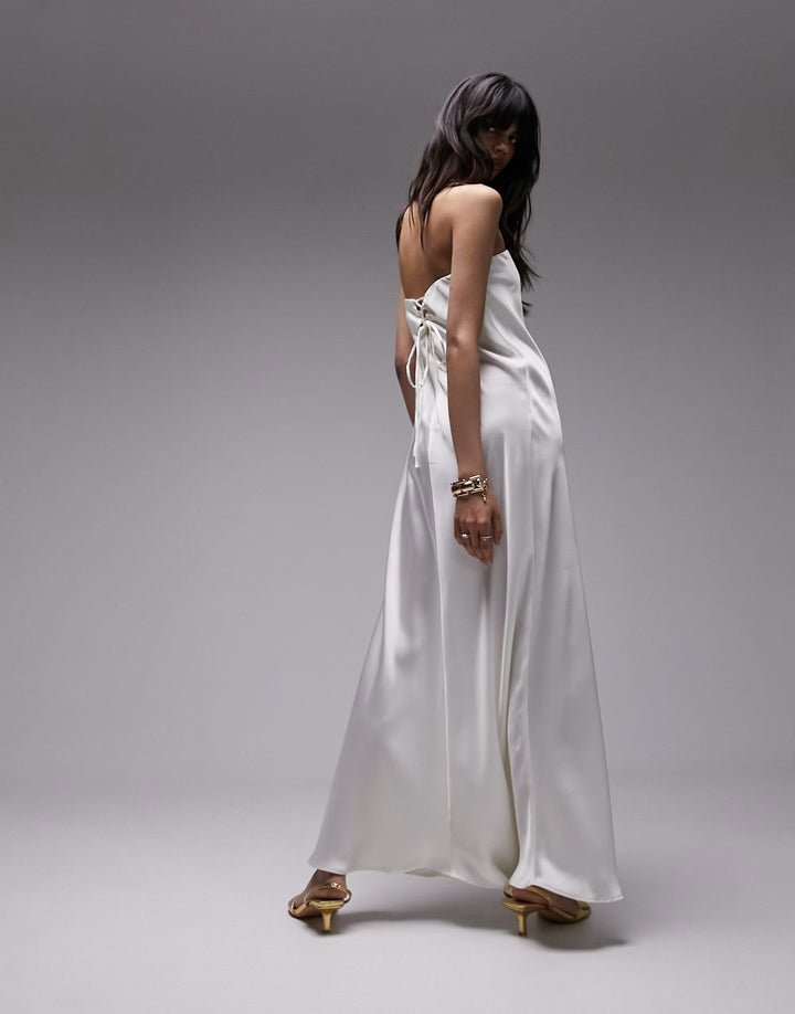 Rochie maxi ASOS, crem