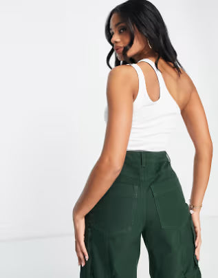 Top ASOS, alb