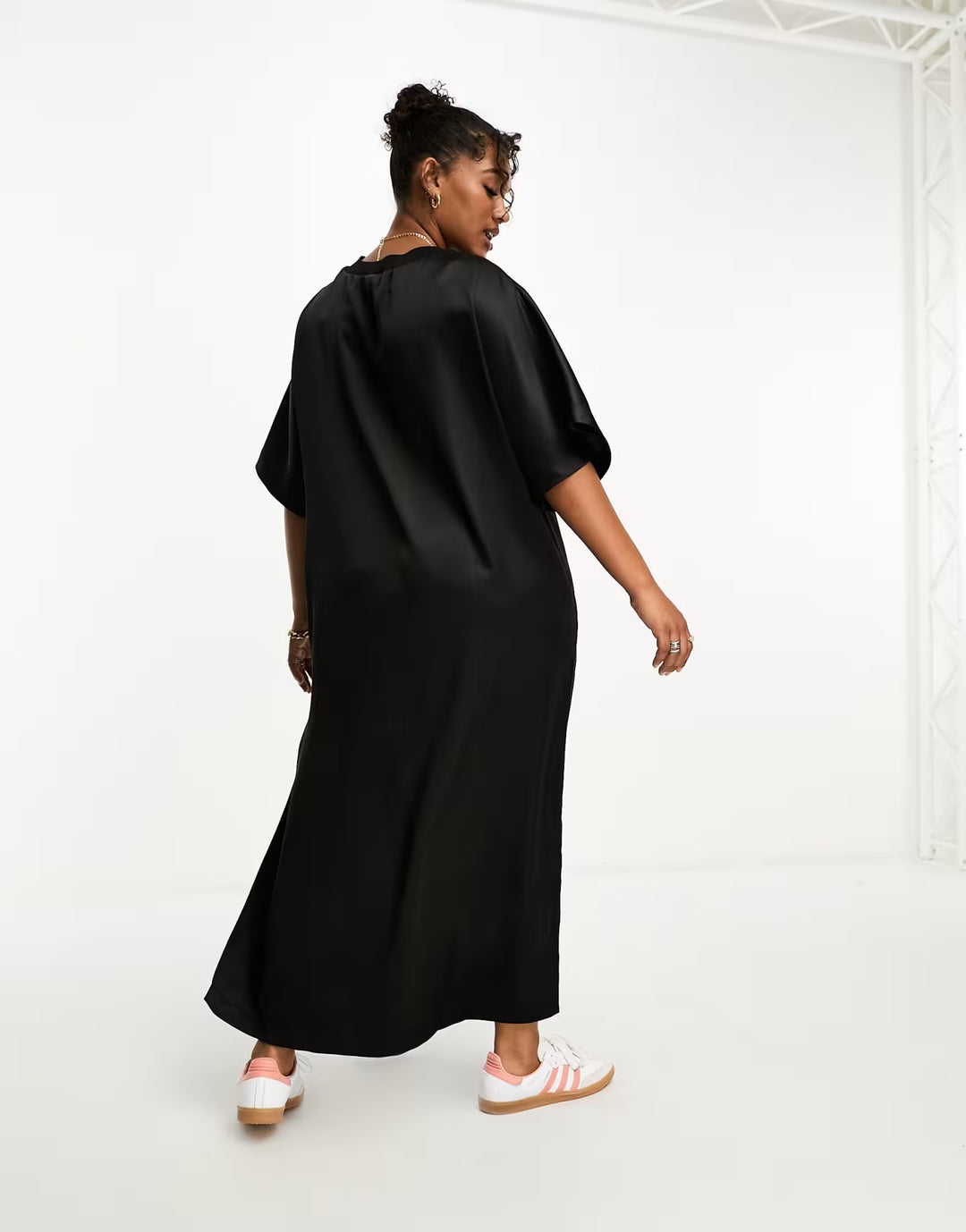 Rochie midi ASOS, negru