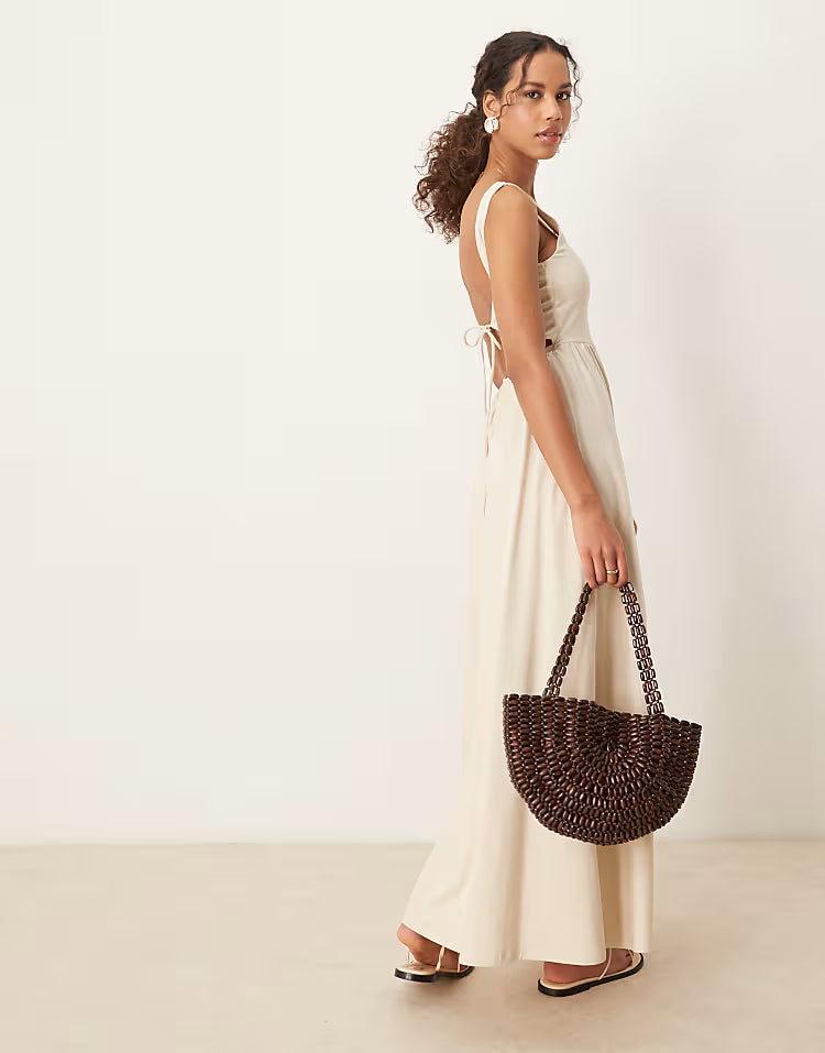 Rochie maxi ASOS, crem