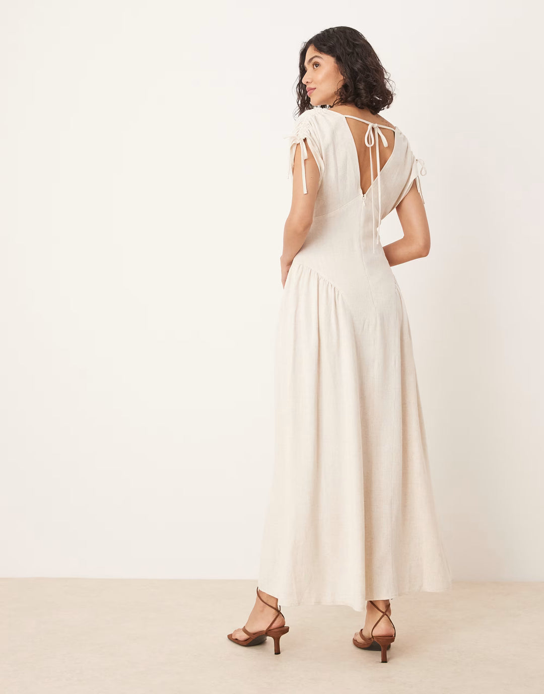 Rochie midi ASOS, bej