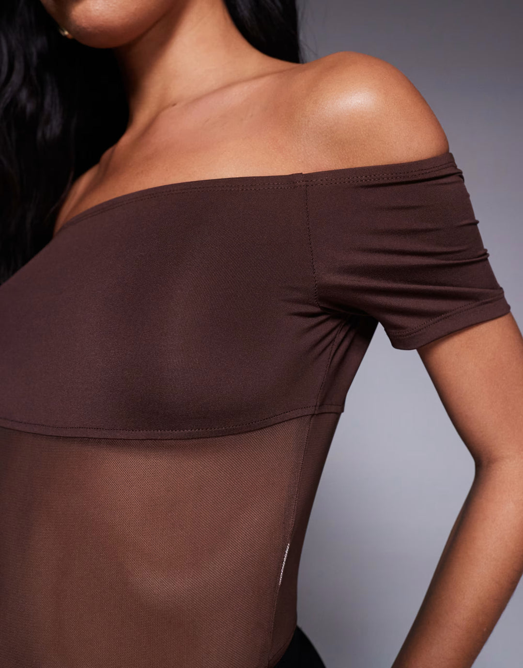 Top Asos, maro