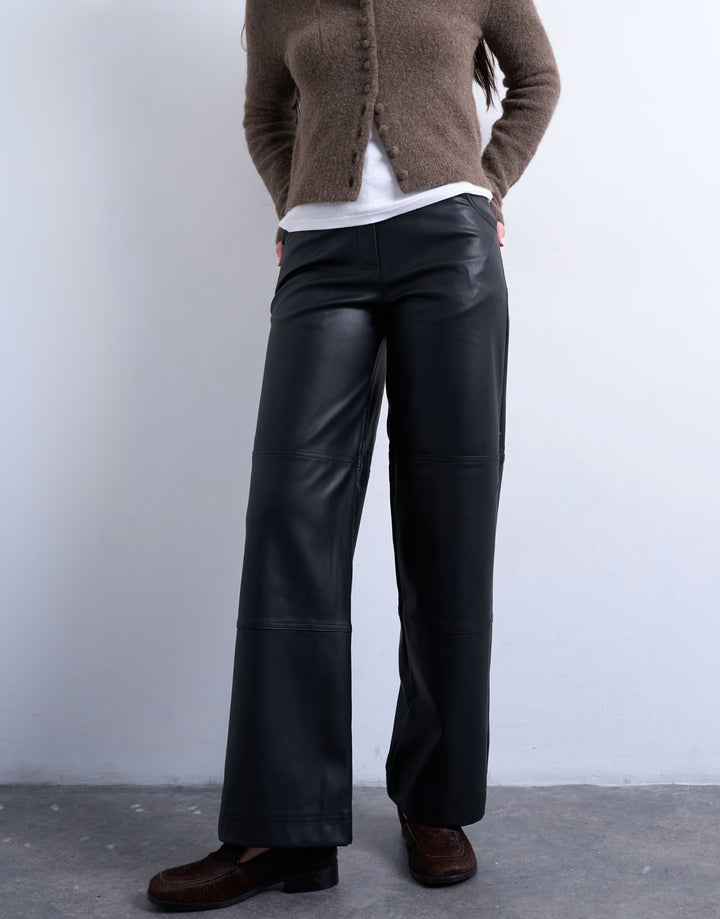 Pantaloni imitație de piele Topshop, negru