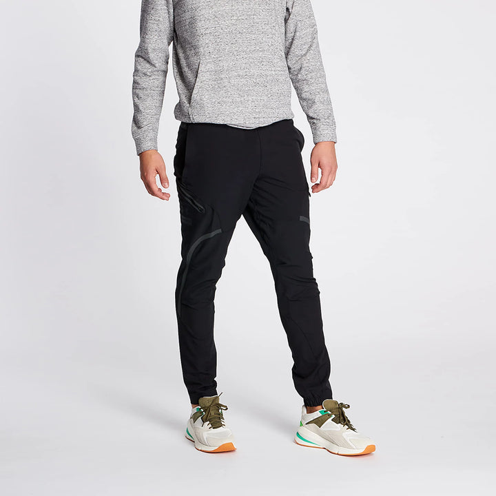 Pantaloni UNDER ARMOUR, negru