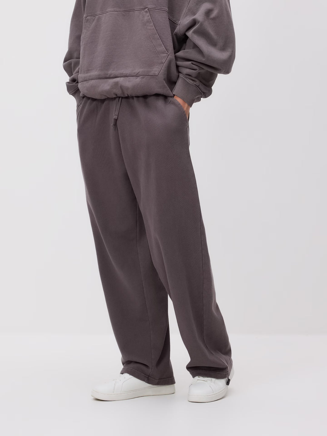 Pantaloni RESERVED, gri