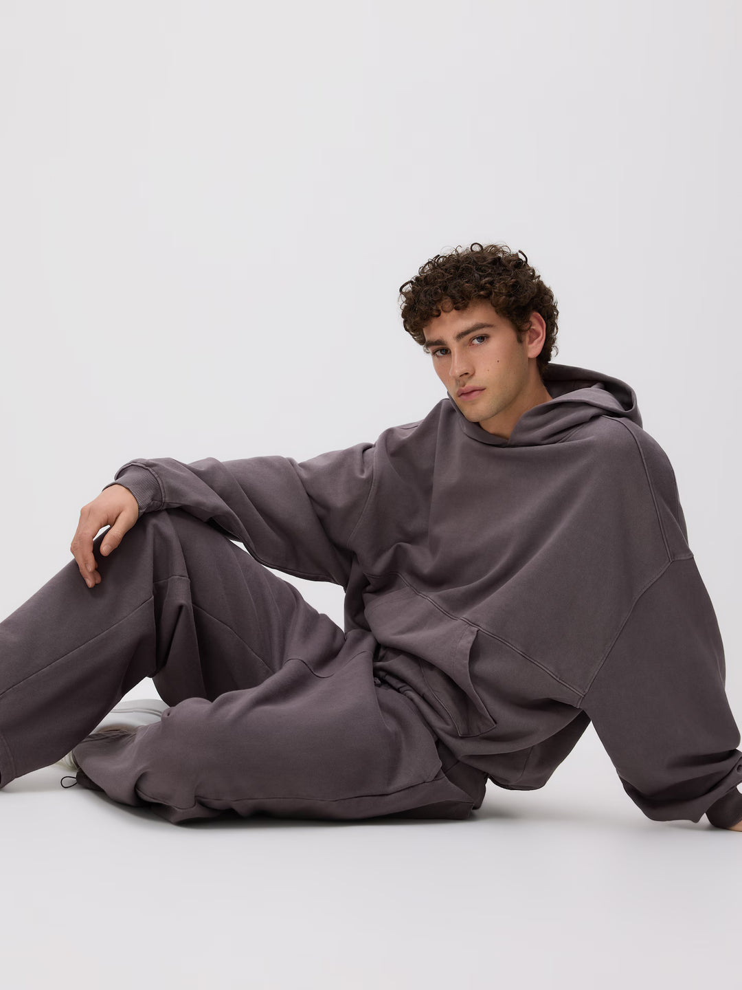 Pantaloni RESERVED, gri