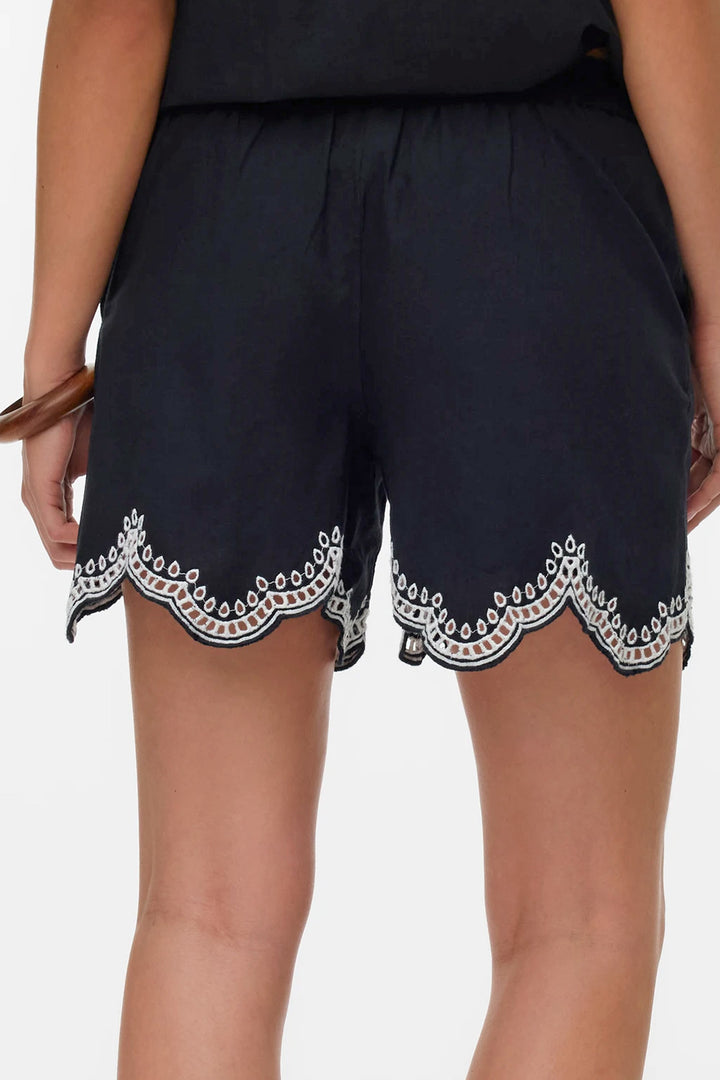 Pantaloni scurți VERO MODA, negru
