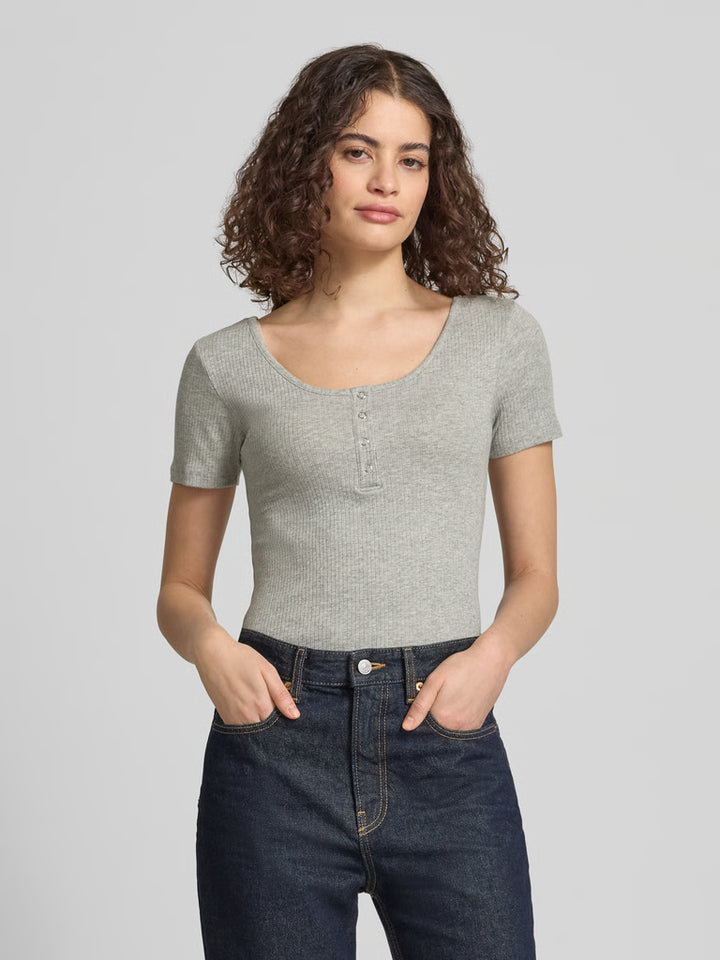 Tricou PIECES, gri