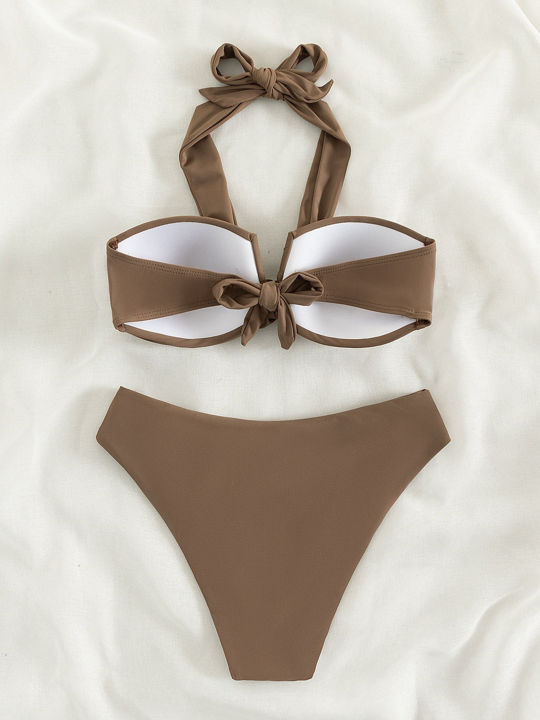 Set bikini SHEIN, maro