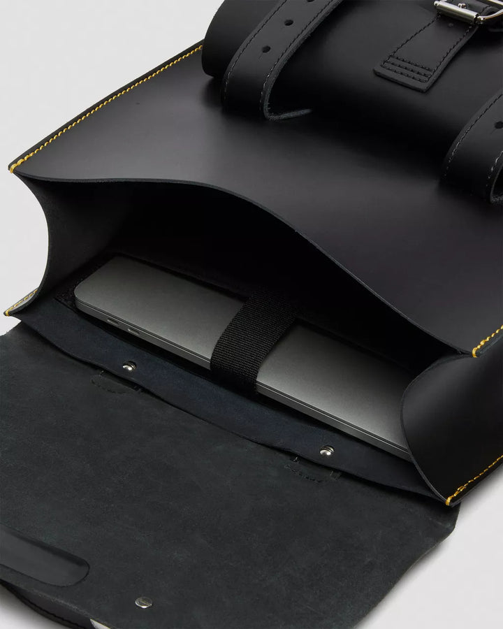 Dr.MARTENS fekete bőr laptop hátizsák
