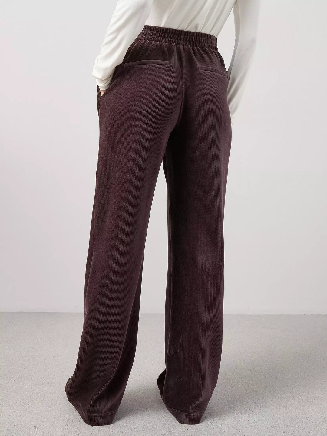 Pantaloni THE VERY COLLECTION, maro