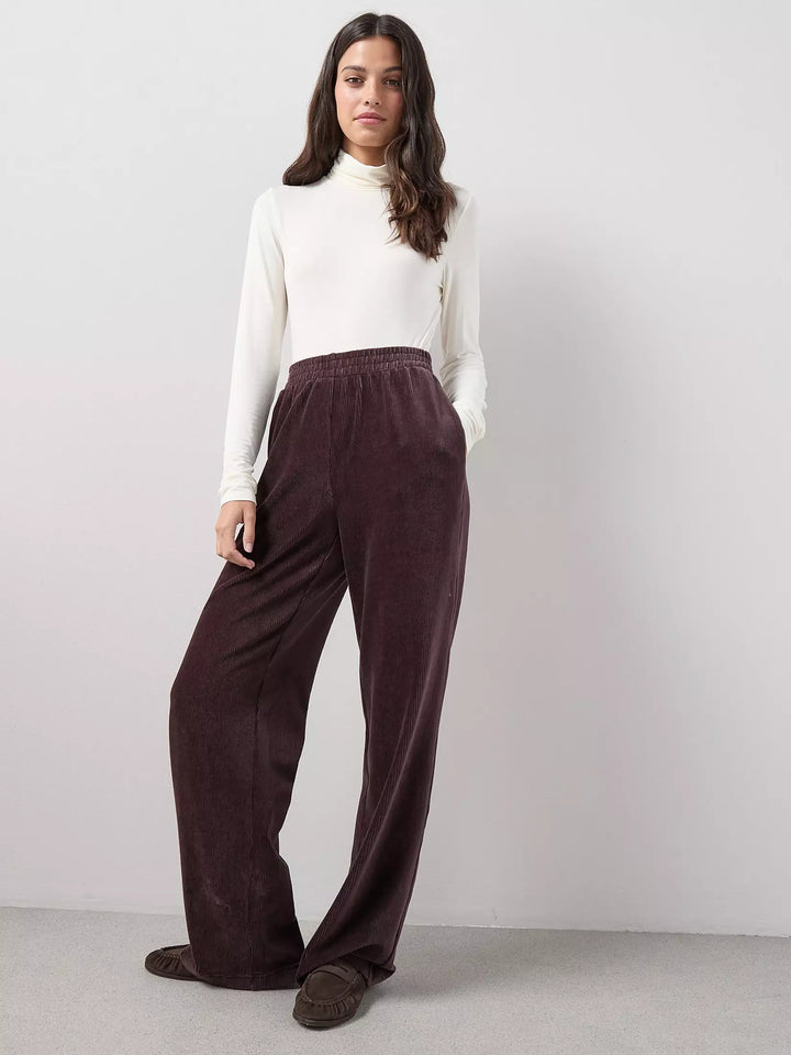 Pantaloni THE VERY COLLECTION, maro