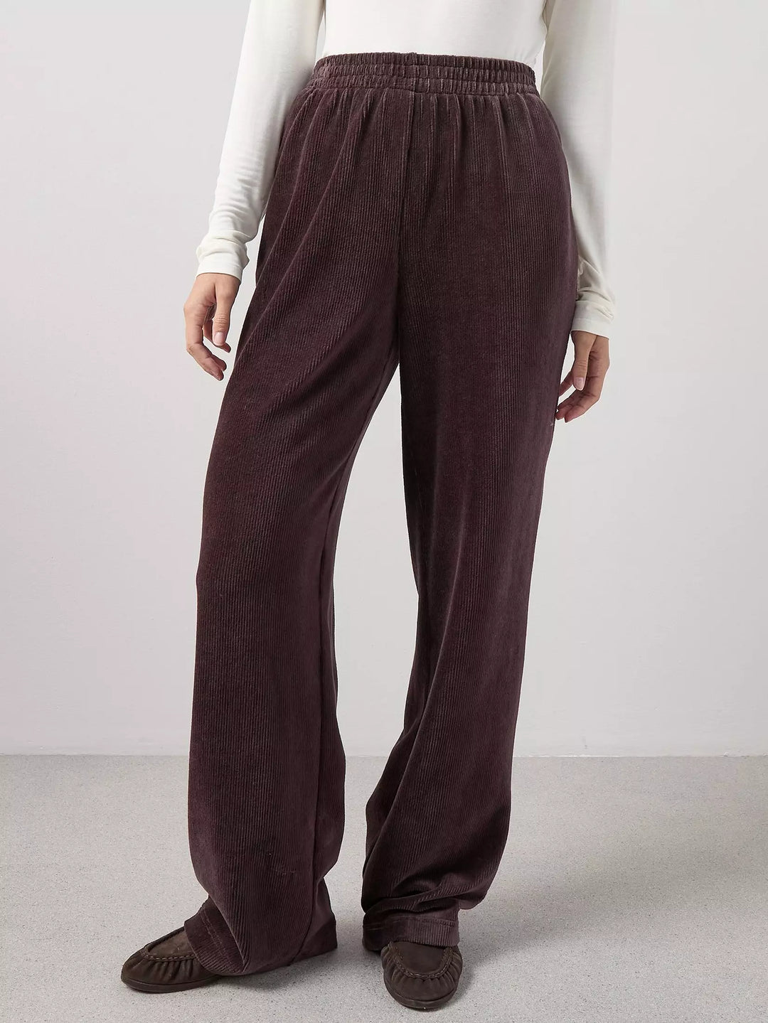 Pantaloni THE VERY COLLECTION, maro