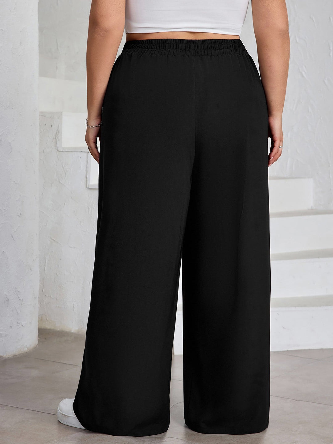 Pantaloni SHEIN, negru