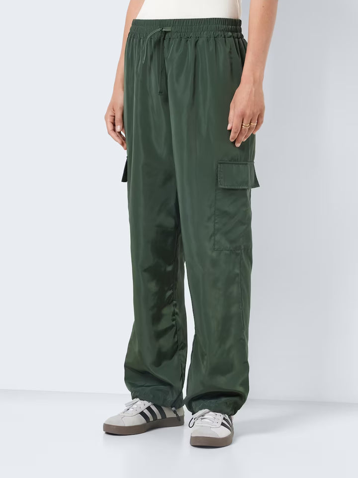 Pantaloni NOISY MAY, verde