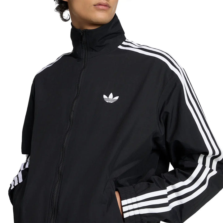 Dzseki ADIDAS, fekete