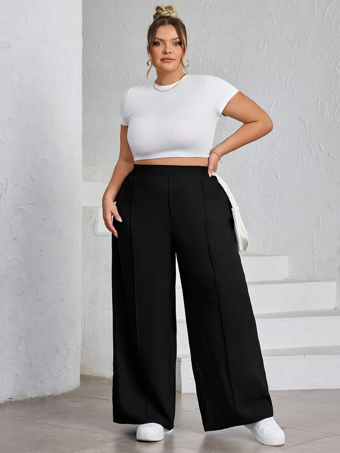 Pantaloni SHEIN, negru
