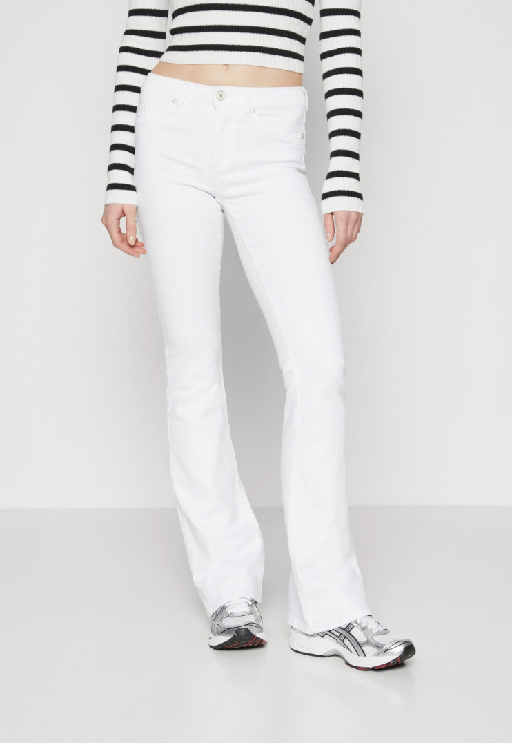 Jeans ONLY, alb