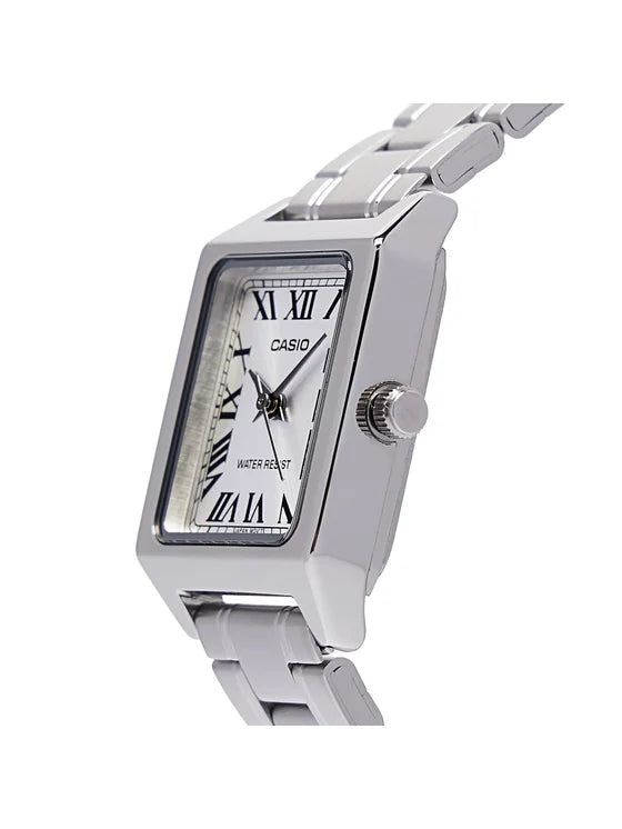 CASIO óra, ezüst színű