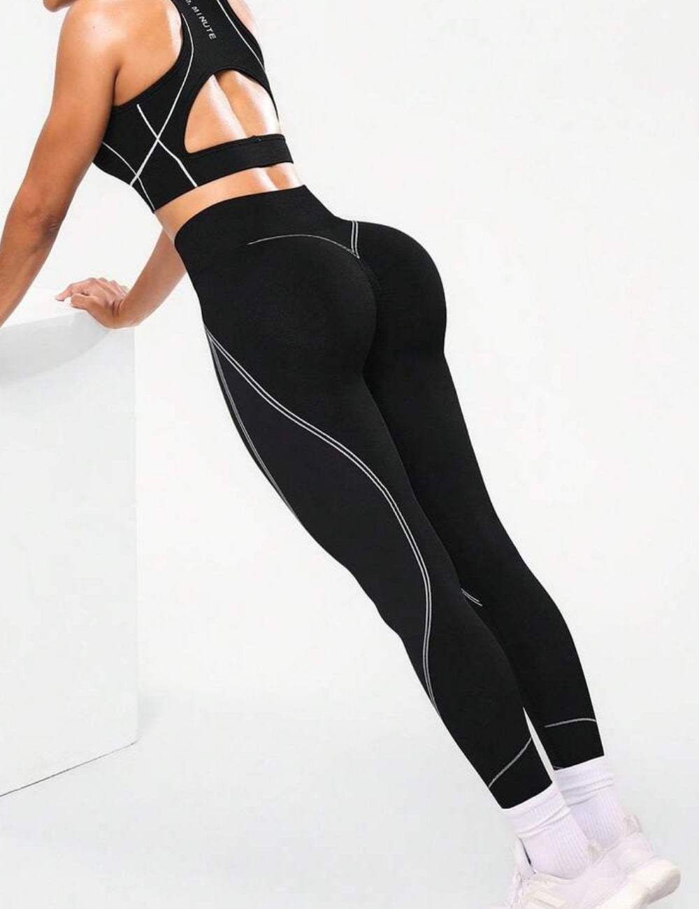 Colanti Shein, negru
