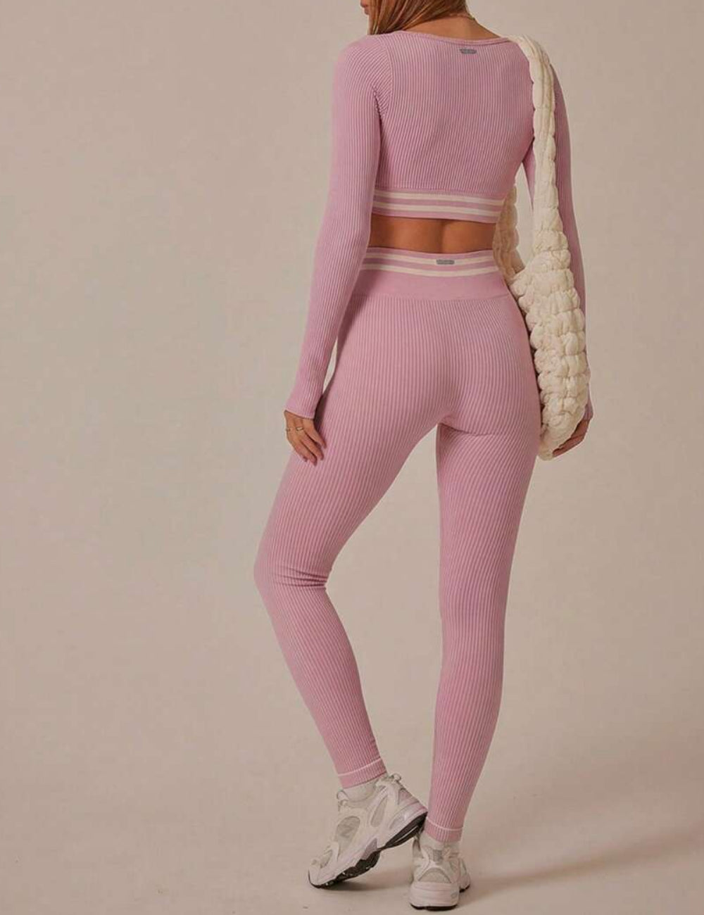 Colanti Shein, roz